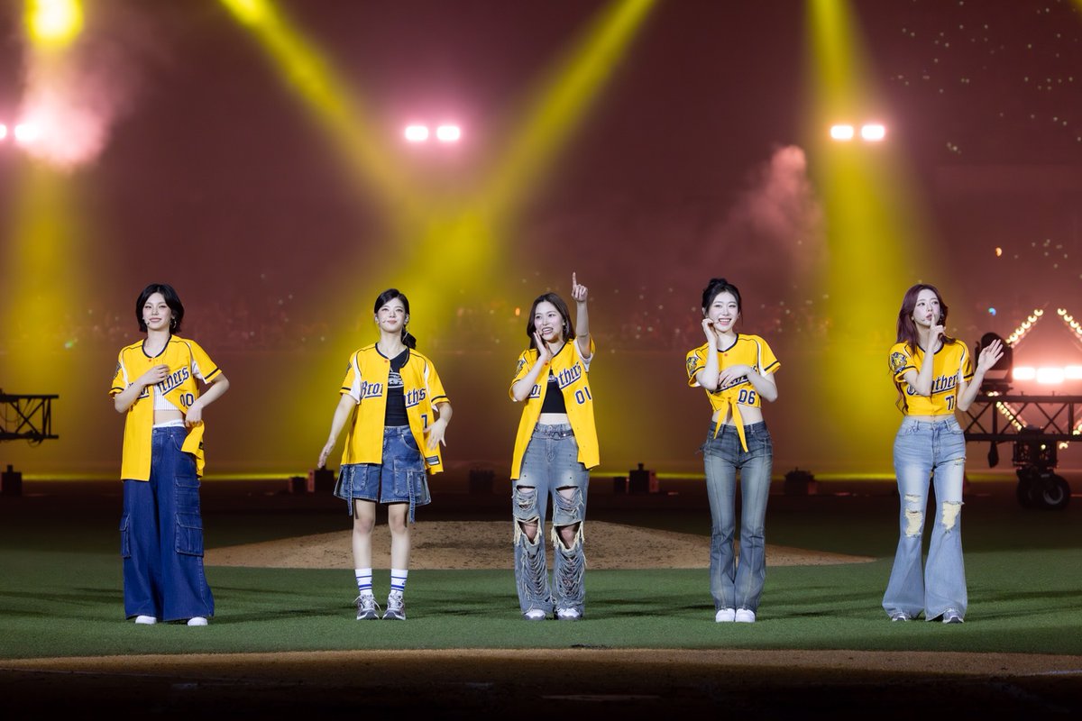 Recent activity shot of ITZY