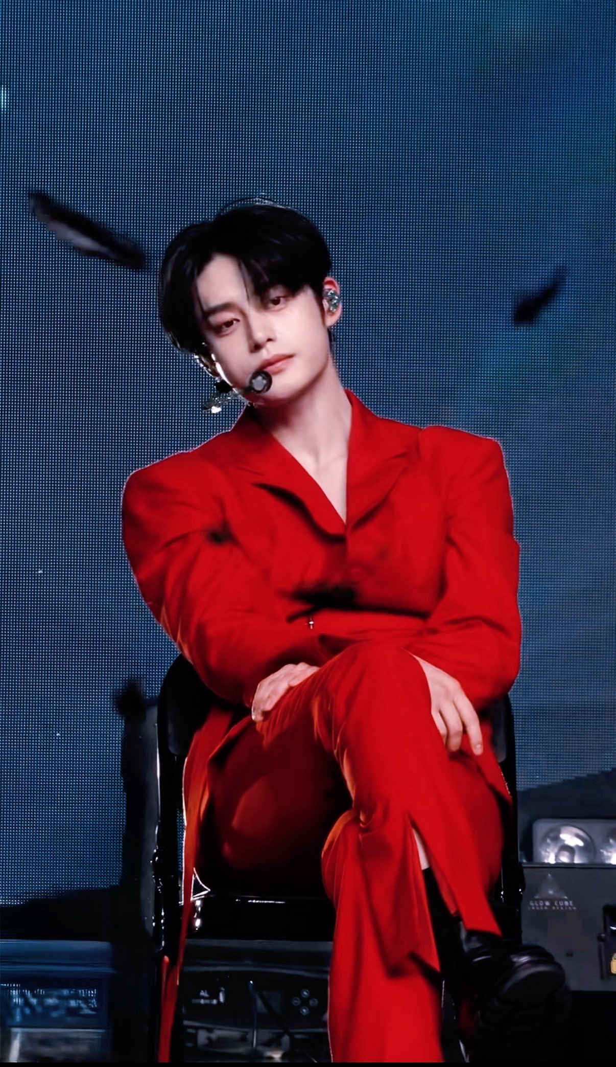 A heartfelt wallpaper shared by Kim Jiwoong (ZEROBASEONE)'s fans