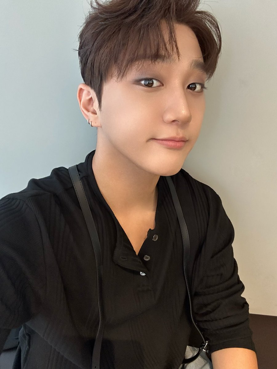 Latest photo of GoldenChild