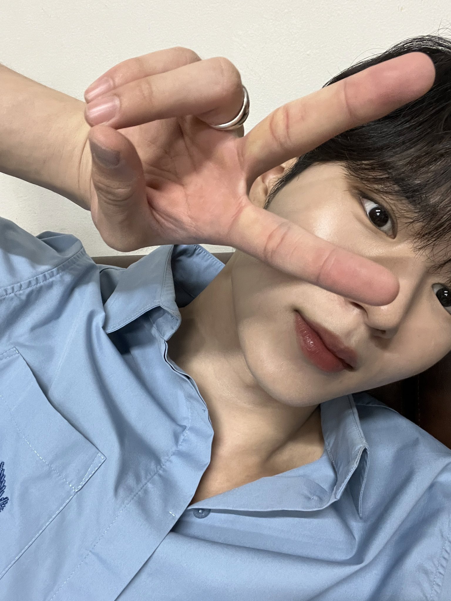 Behind-the-scenes cut of Kim Junseo (ALPHA DRIVE ONE)