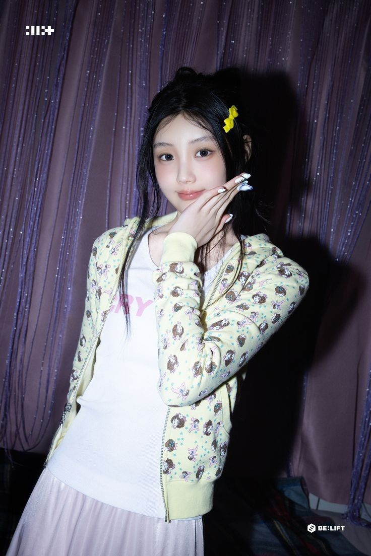 Latest photo of Wonhee (ILLIT)