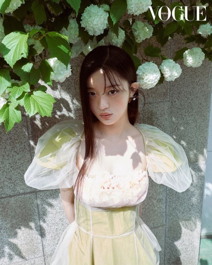 Recent activity shot of Minju (ILLIT)