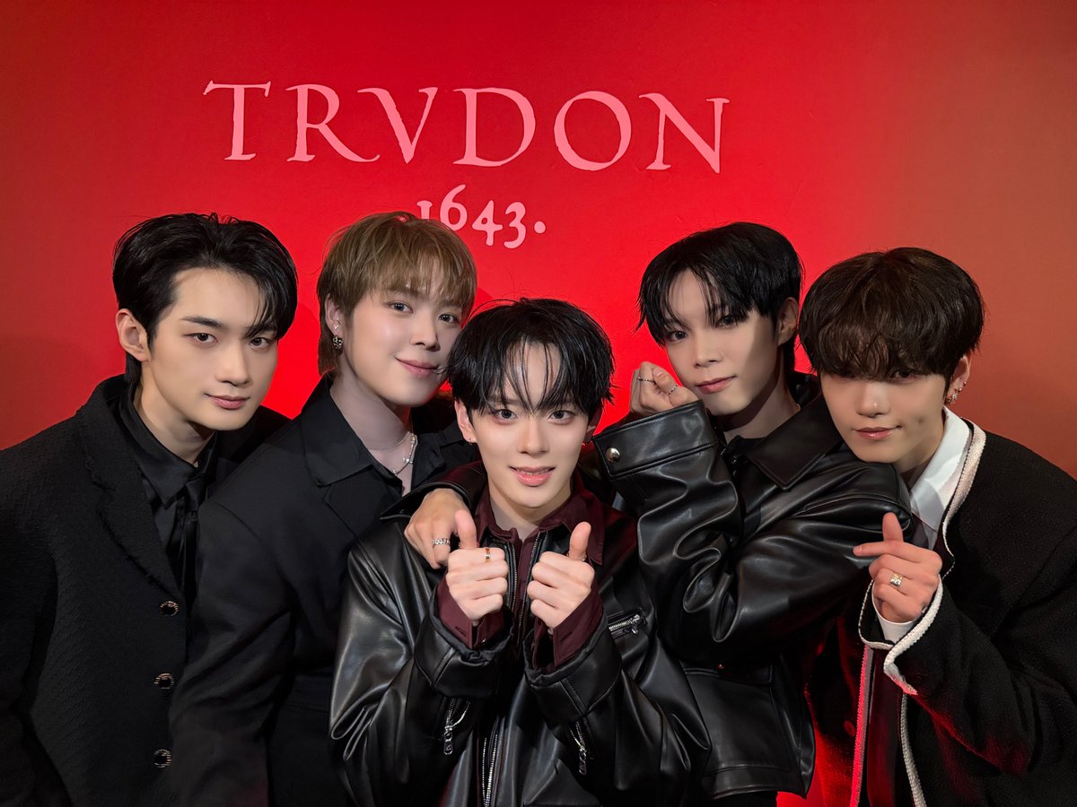 Behind-the-scenes cut of VERIVERY