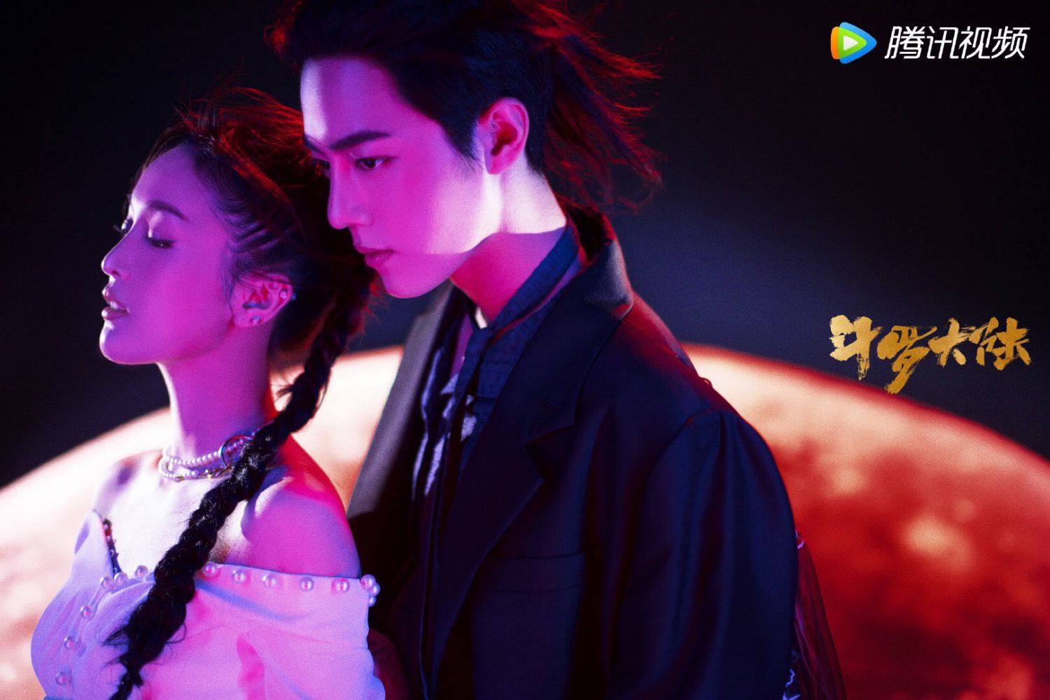 Behind-the-scenes cut of Xiao Zhan