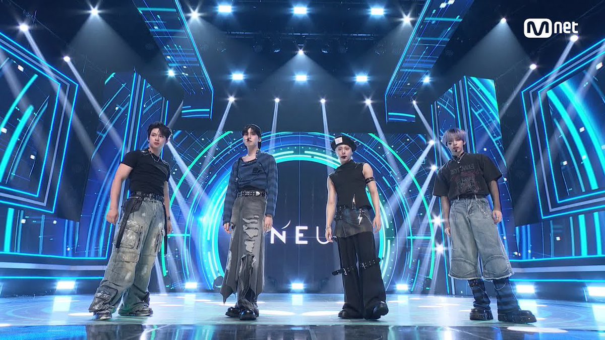 A moment captured by ONEUS's fan