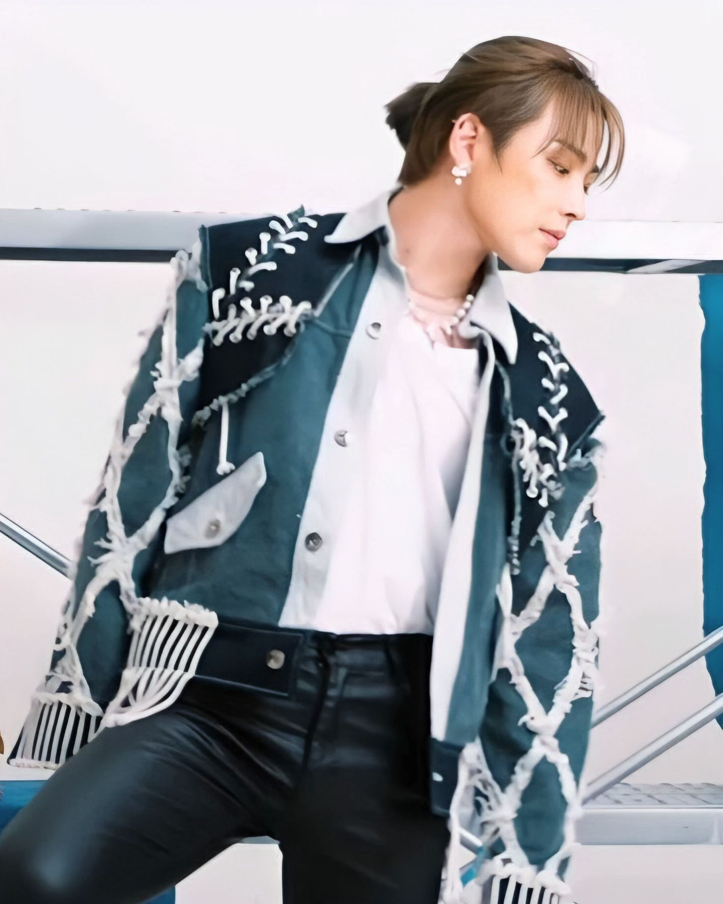 Recent activity shot of Hongjoong (ATEEZ)