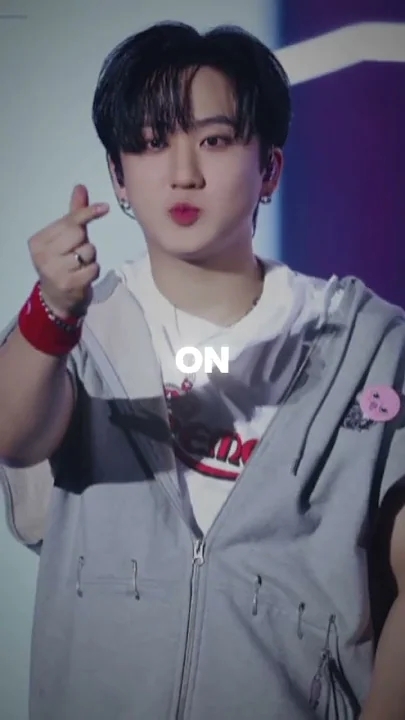 Fandom-recommended wallpaper image of Hyunjin (Stray Kids)