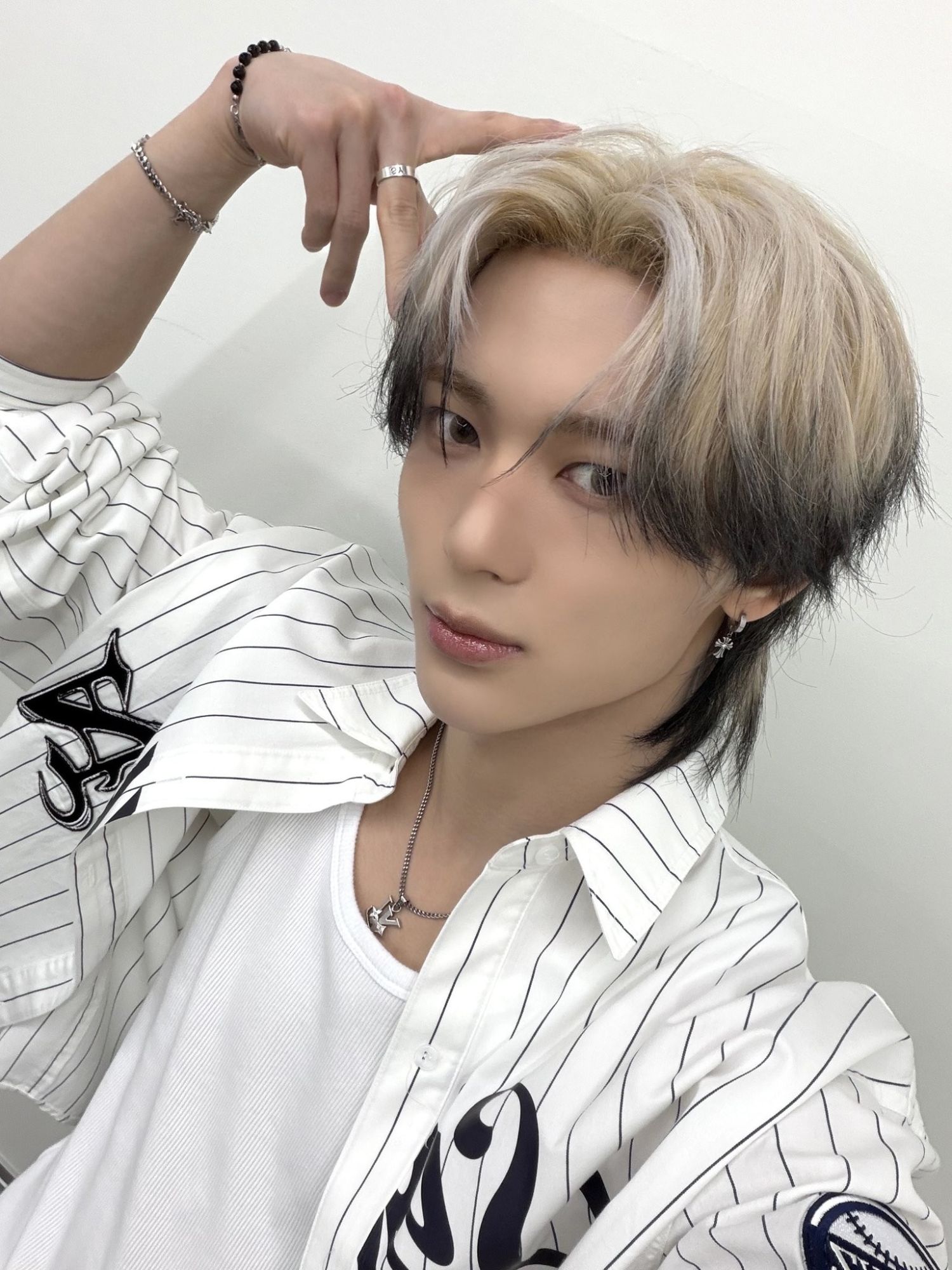 Recent activity shot of Siyun (NOWZ)