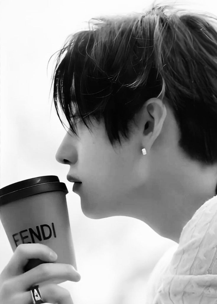 A moment captured by Bang Chan (Stray Kids)'s fan