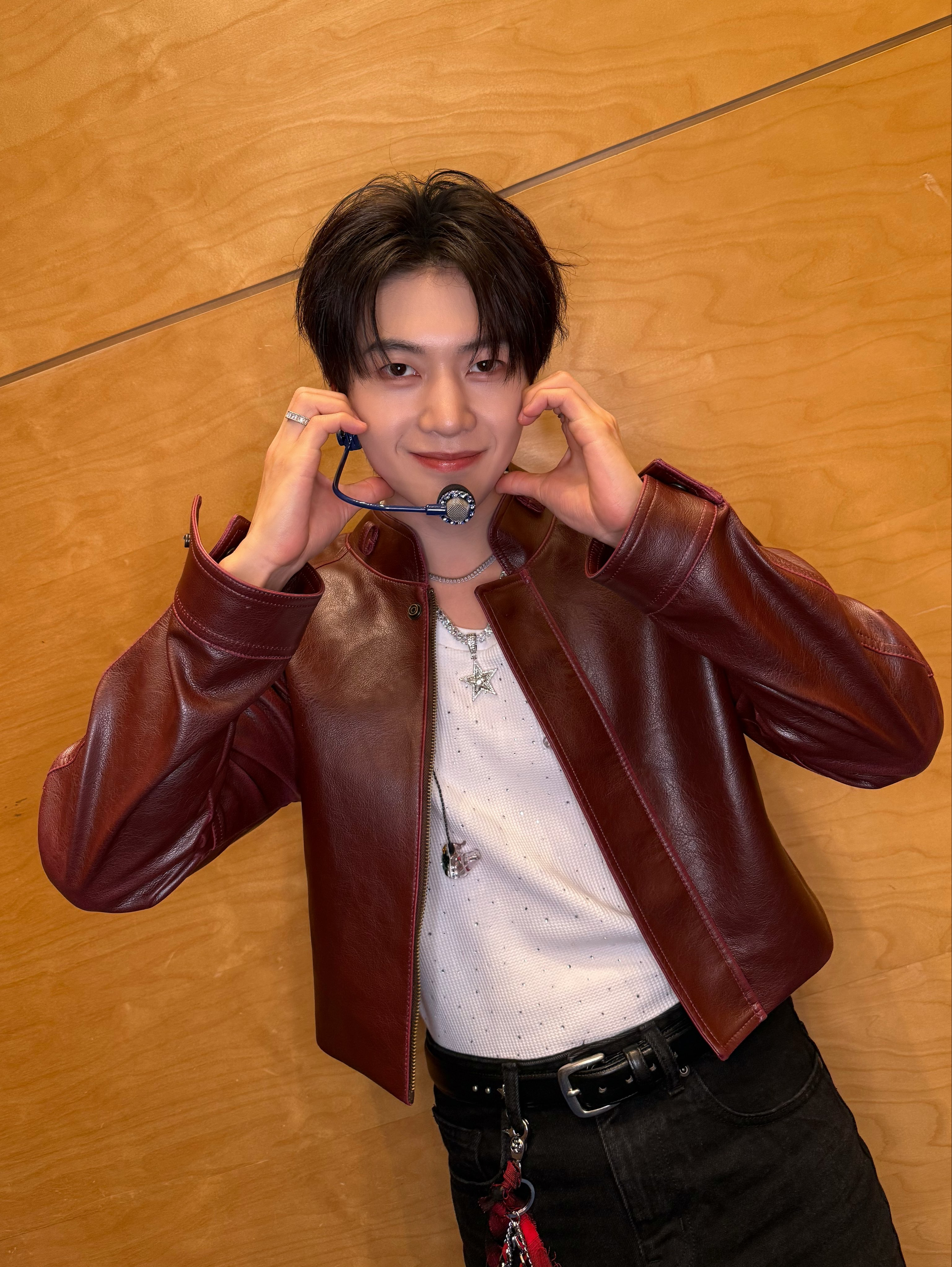 A moment captured by Seok Matthew (ZEROBASEONE)'s fan