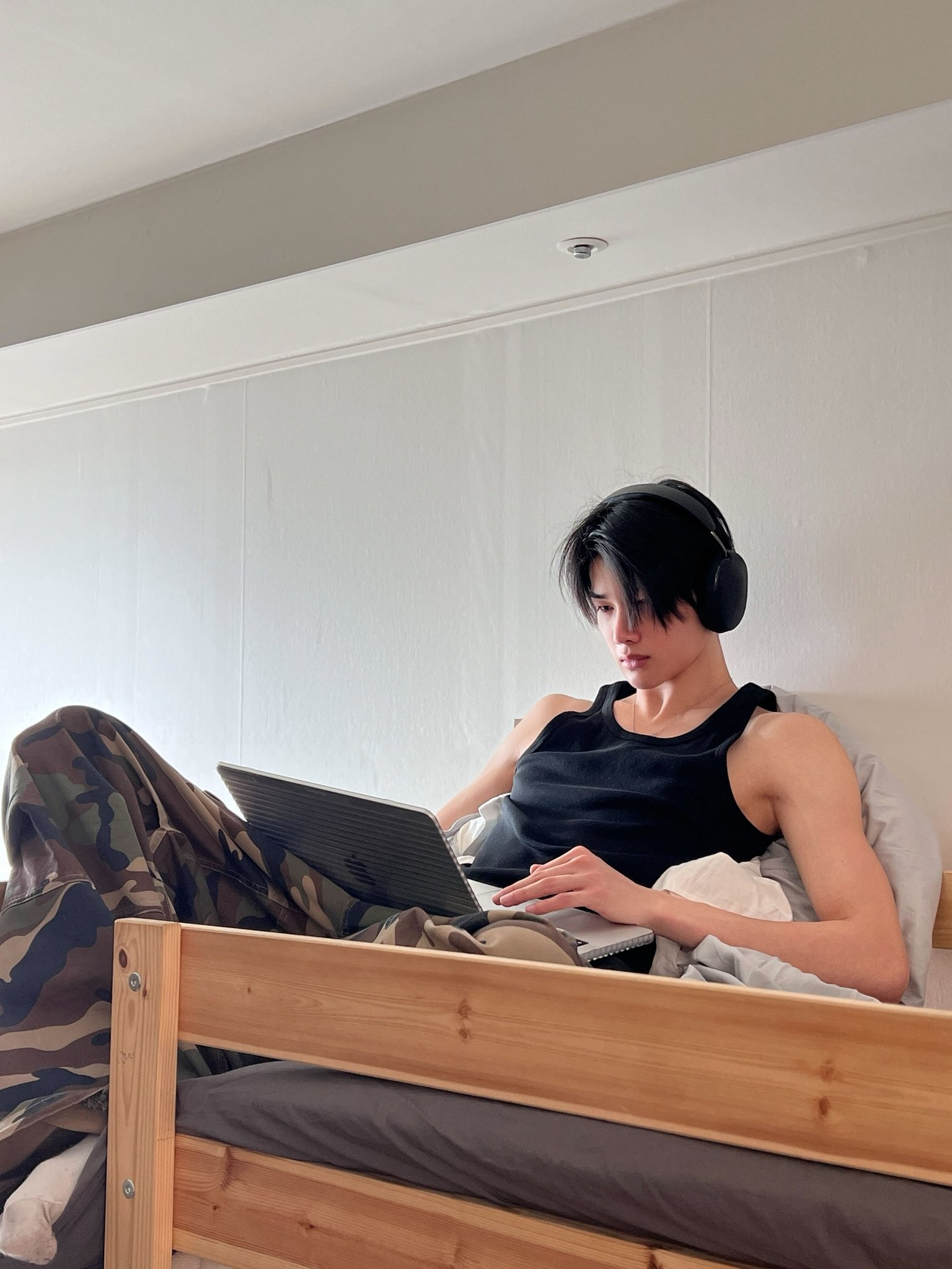 Latest photo of Jo (&TEAM)