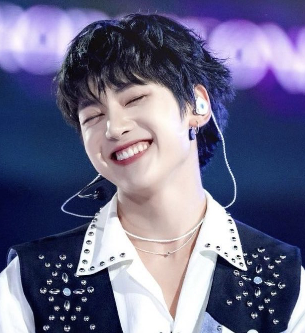 Recent activity shot of Seok Matthew (ZEROBASEONE)