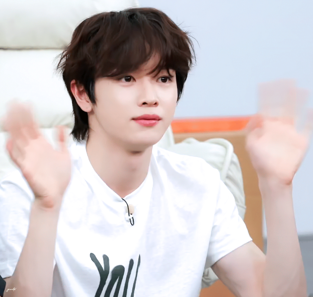 Behind-the-scenes cut of Sungchan (RIIZE)