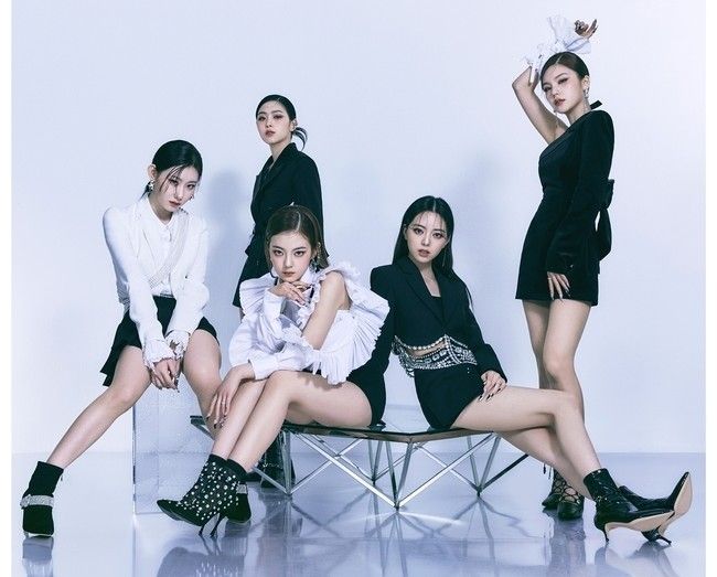 Recent activity shot of ITZY