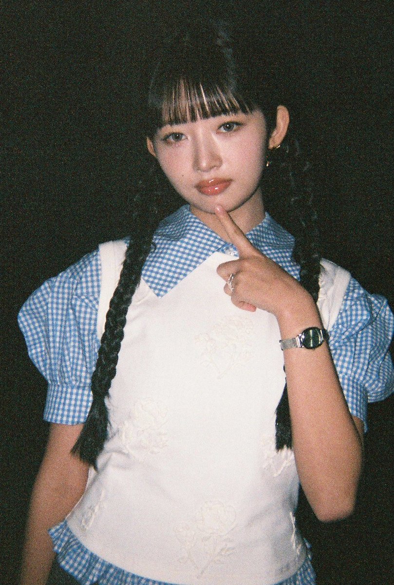 A moment captured by IVE's fan