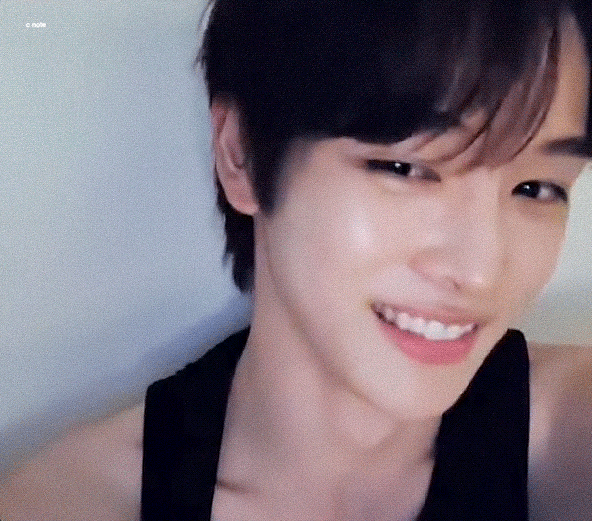 Behind-the-scenes cut of Sungchan (RIIZE)