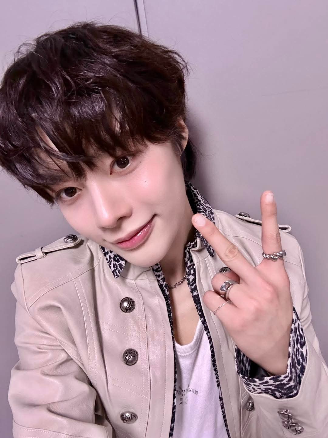 Foto aktivitas terbaru Hanbin (TEMPEST)