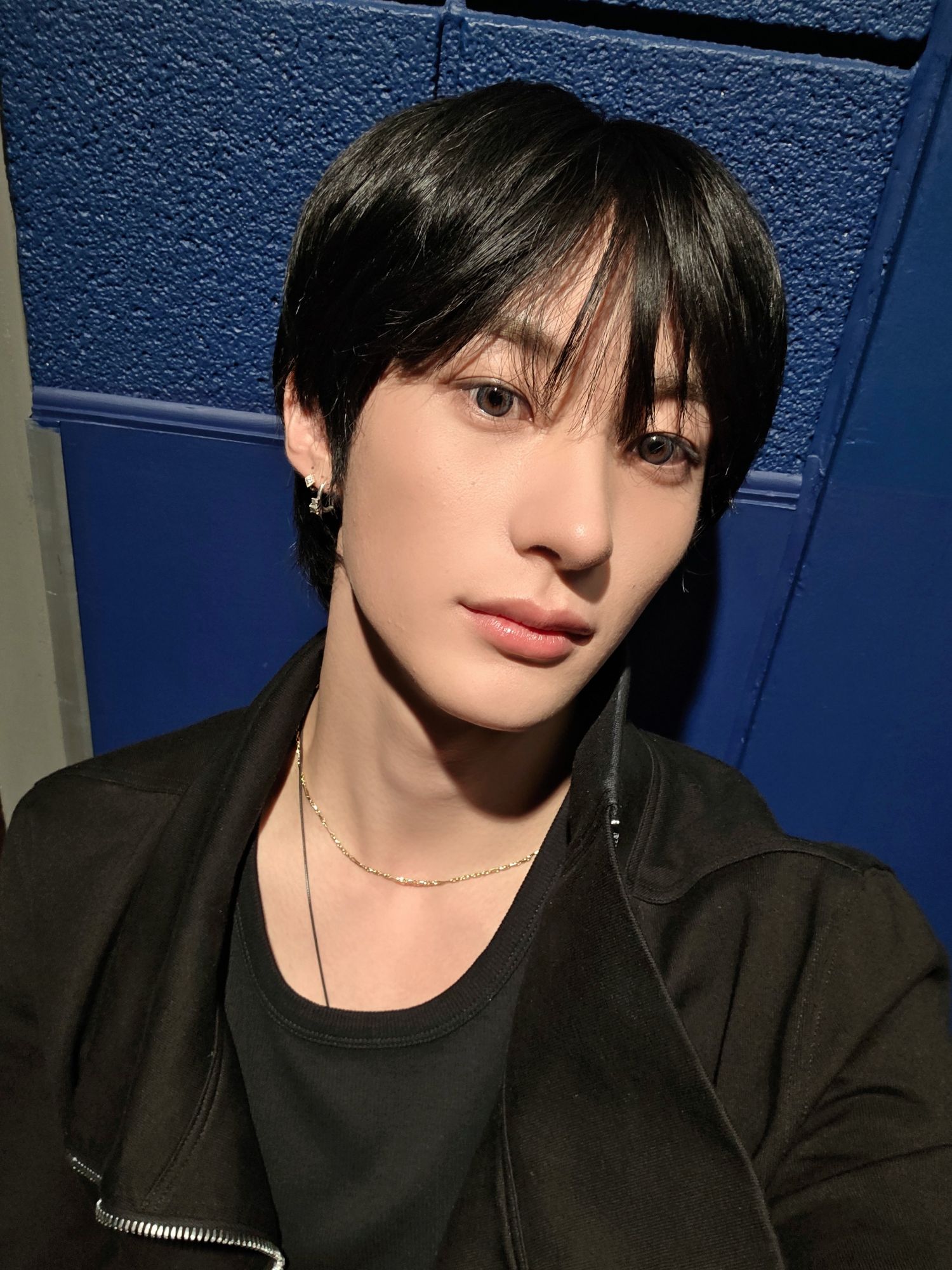 Behind-the-scenes cut of Anton (RIIZE)