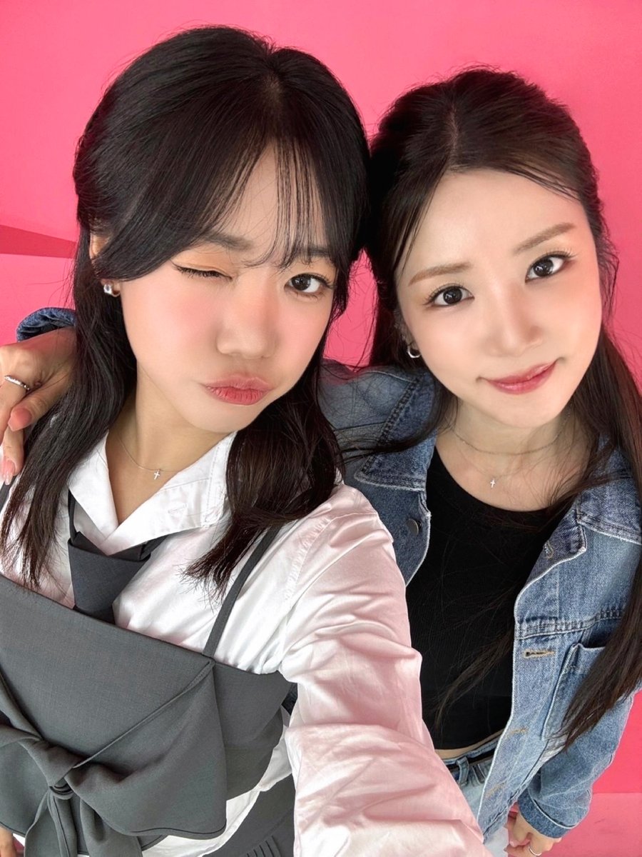 Latest photo of Apink