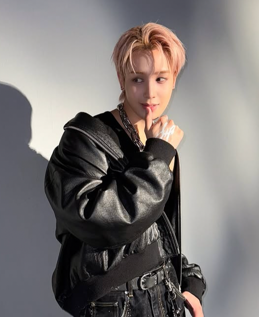 A moment captured by Hunter (Xikers)'s fan