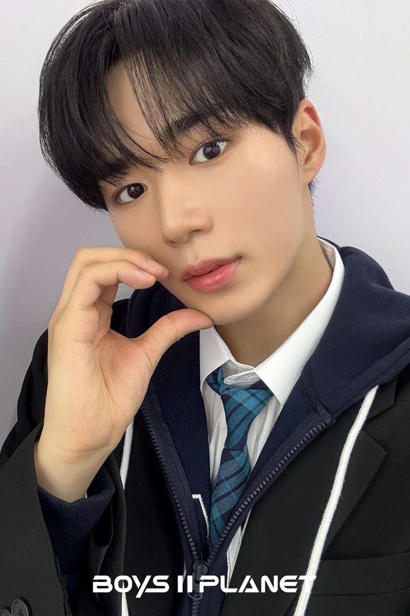 Latest photo of Kim Junseo (WEi)