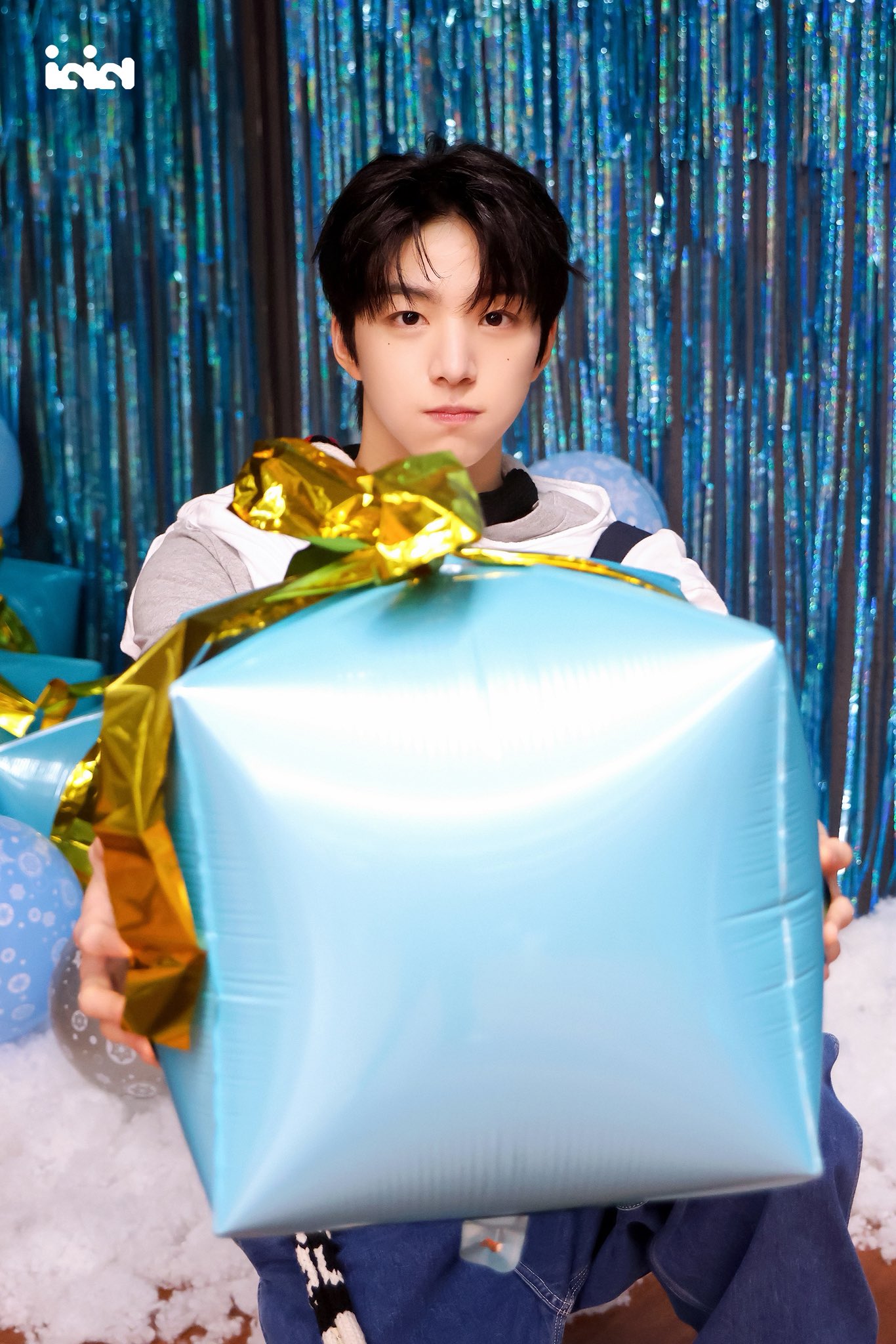 Behind-the-scenes cut of Baek junhyuk (IDID)