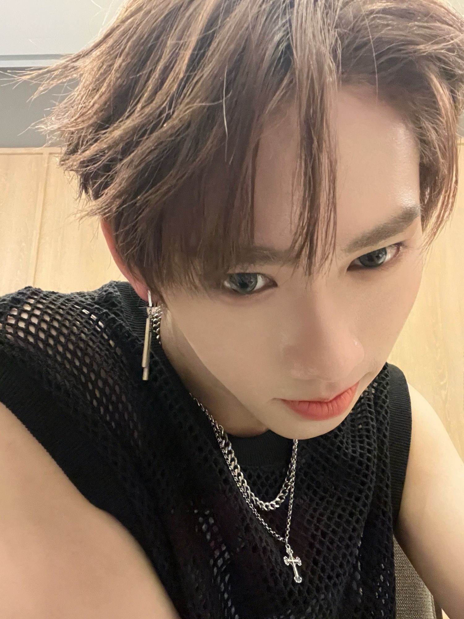 A moment captured by Exxi (SEVENTOEIGHT)'s fan