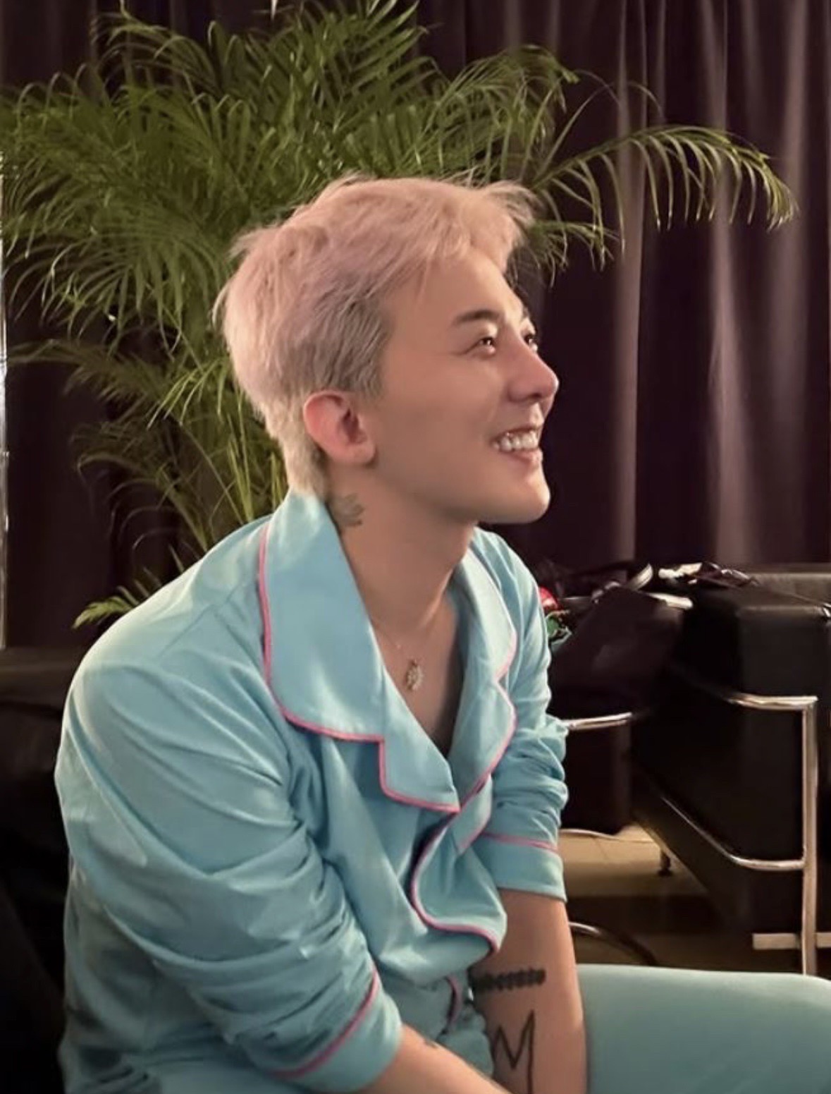 A moment captured by G-DRAGON (BIGBANG)'s fan