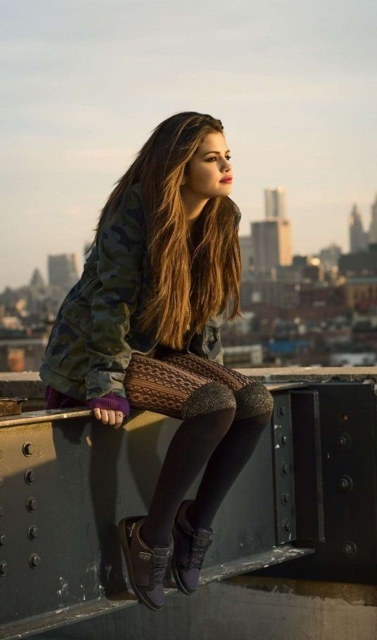 Fan-made special wallpaper for Selena Gomez