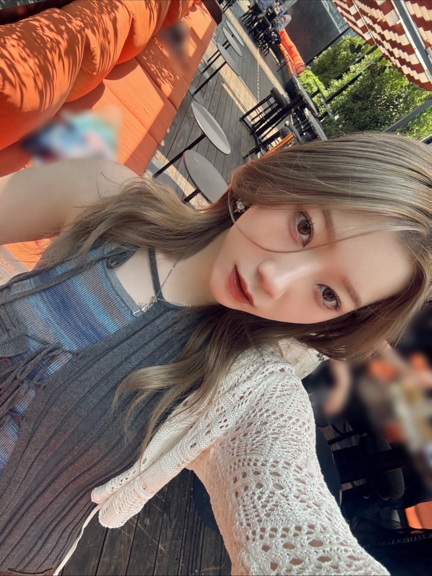 Recent activity shot of Sakaguchi Rino (IS:SUE)