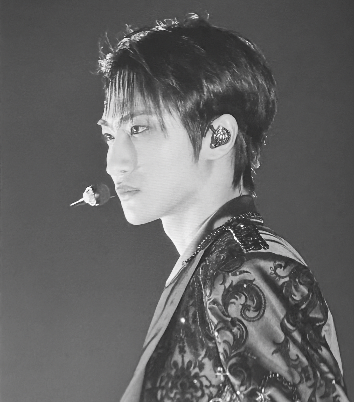 Recent activity shot of Seonghwa (ATEEZ)