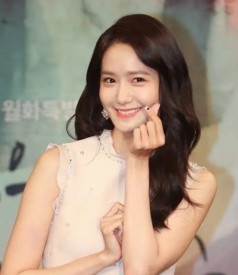 A moment captured by Yoona (Girls' Generation)'s fan