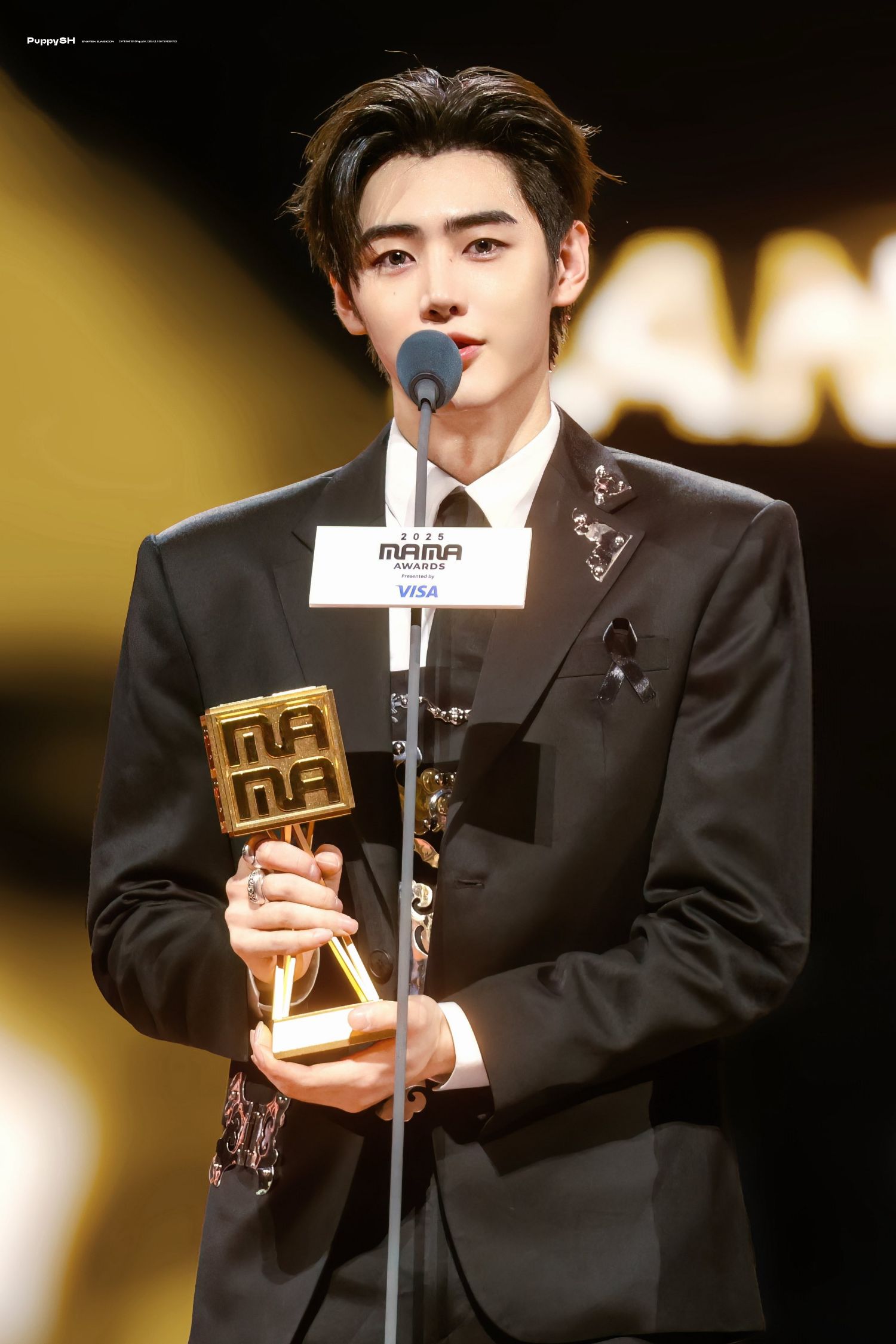 ソンフン (ENHYPEN)の最近の活動写真