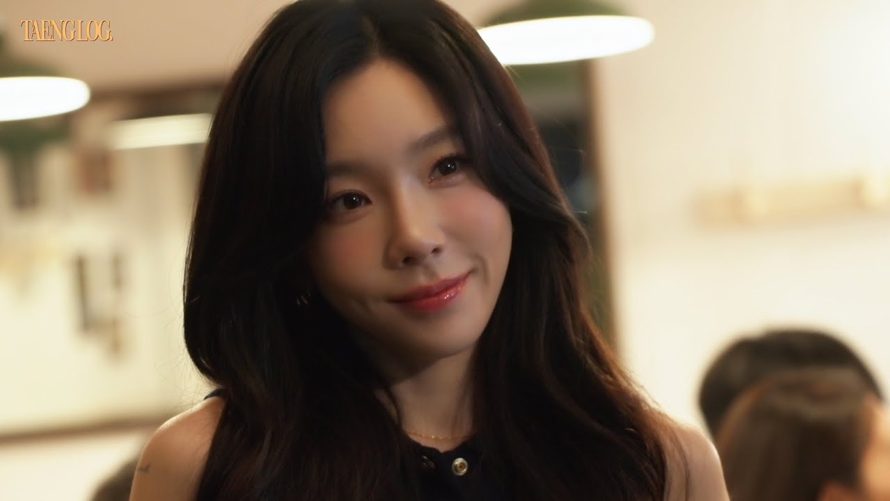 Behind-the-scenes cut of Taeyeon (Girls' Generation)