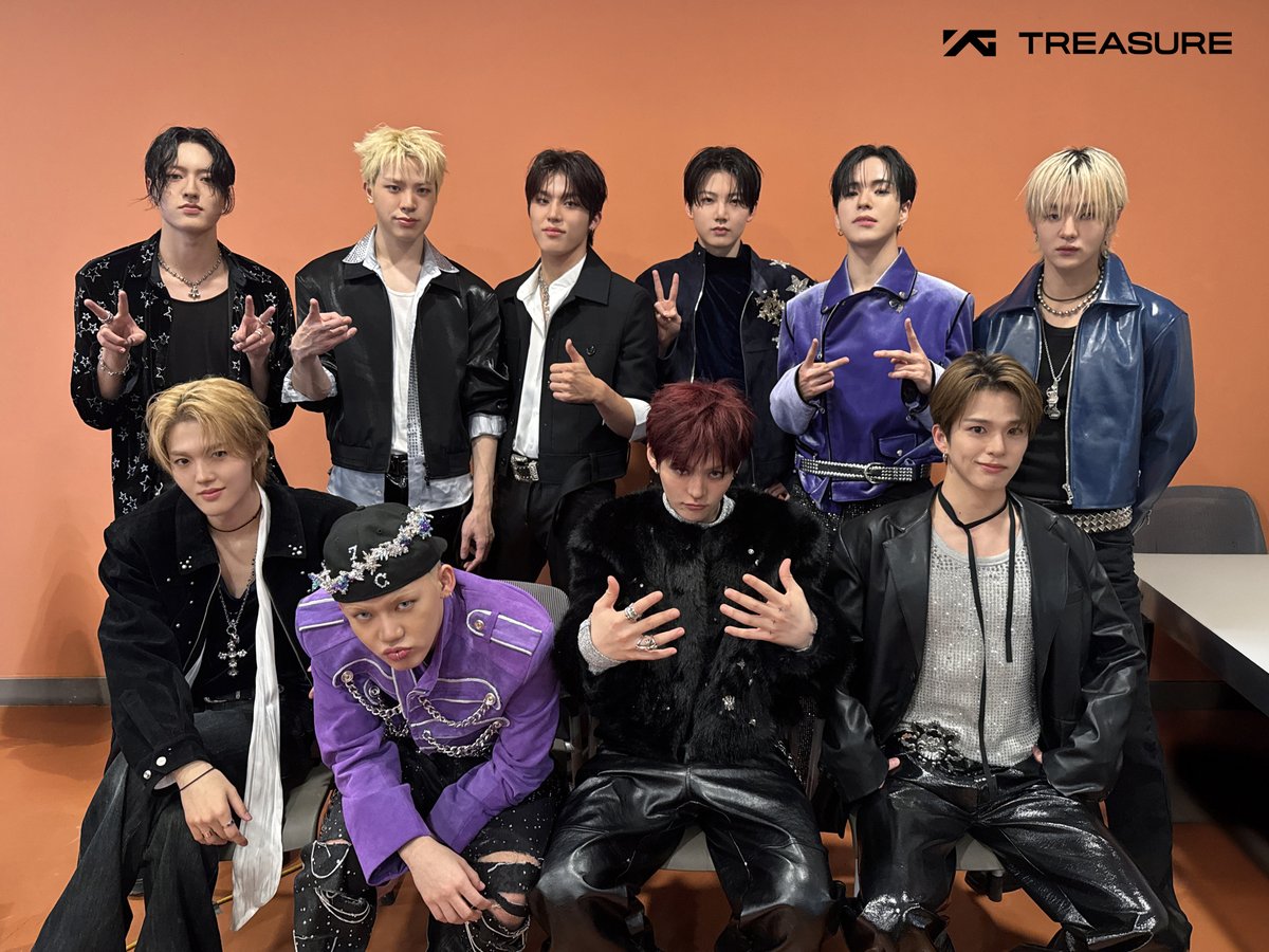 Latest photo of TREASURE