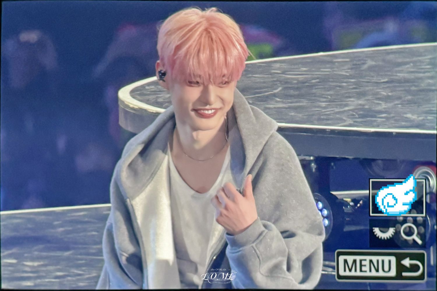 キム・ジウン (ZEROBASEONE)の最新写真