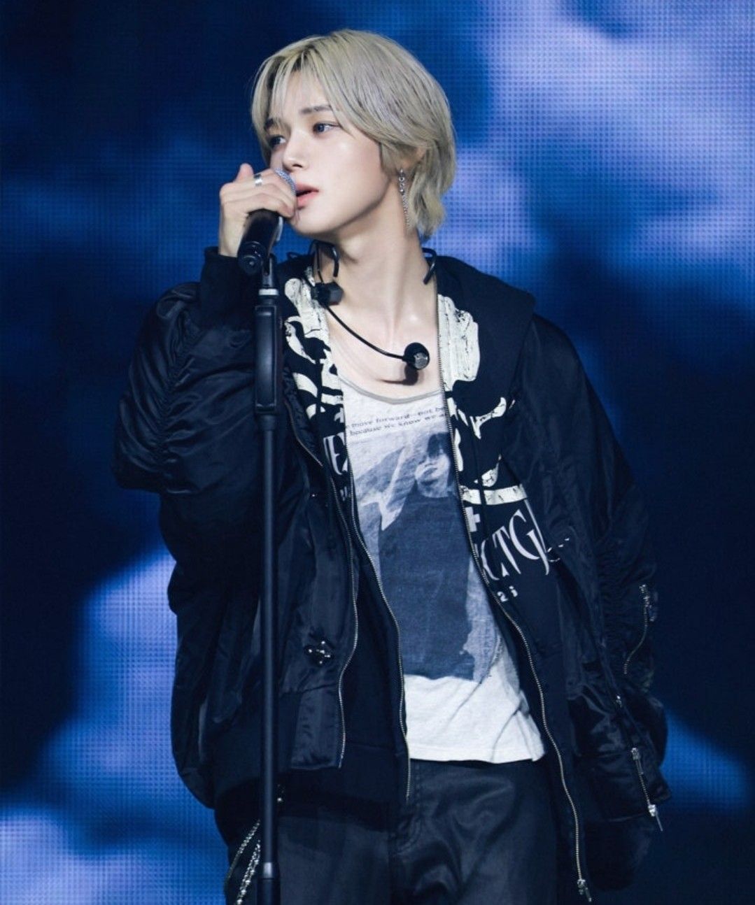 K (&TEAM)的最新照片