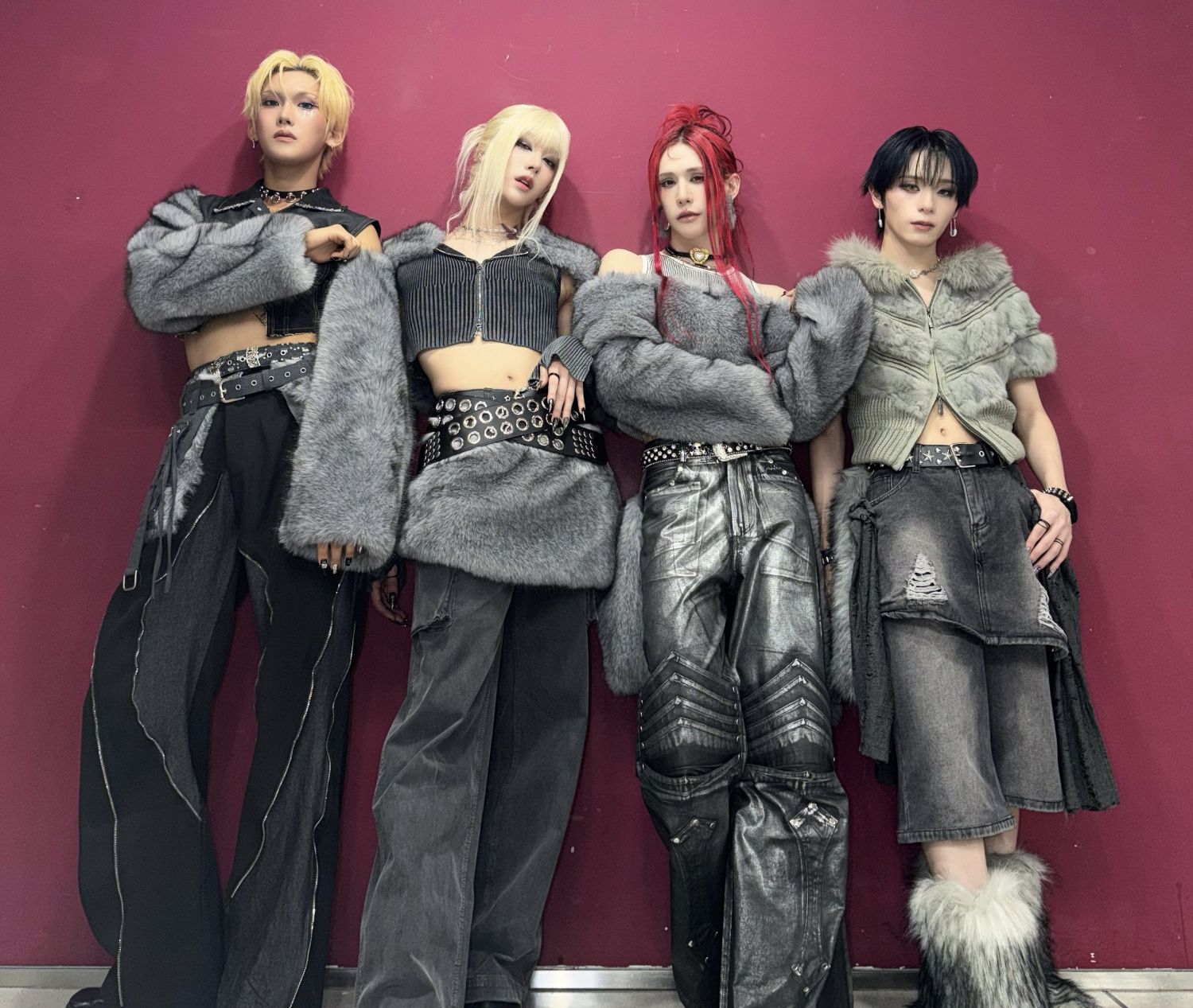 Behind-the-scenes cut of XLOV