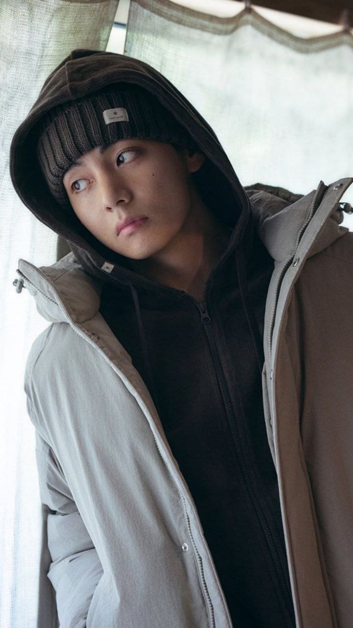 뷔 (방탄소년단)의 비하인드 컷