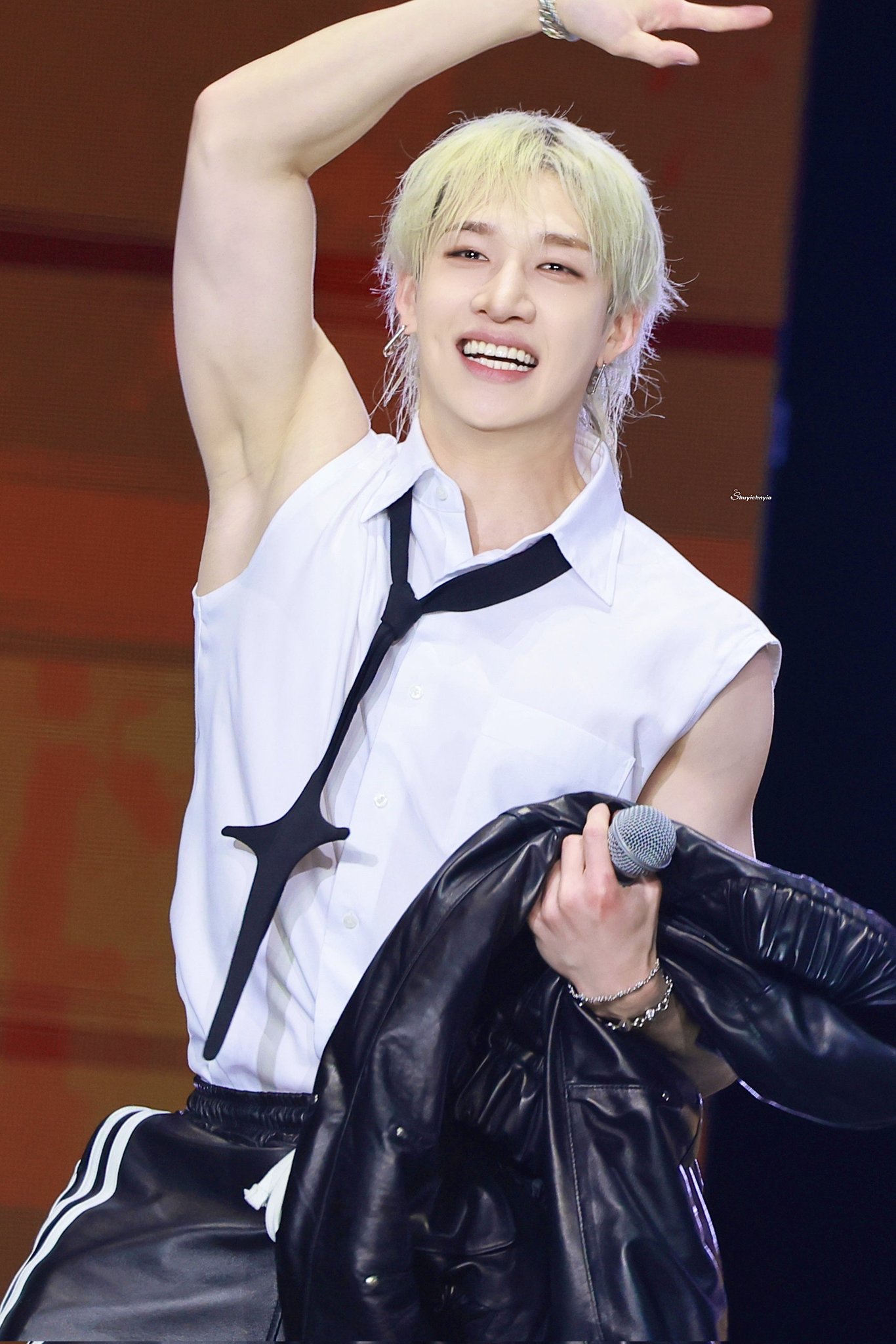 方燦 (Stray Kids)的最新活動照片