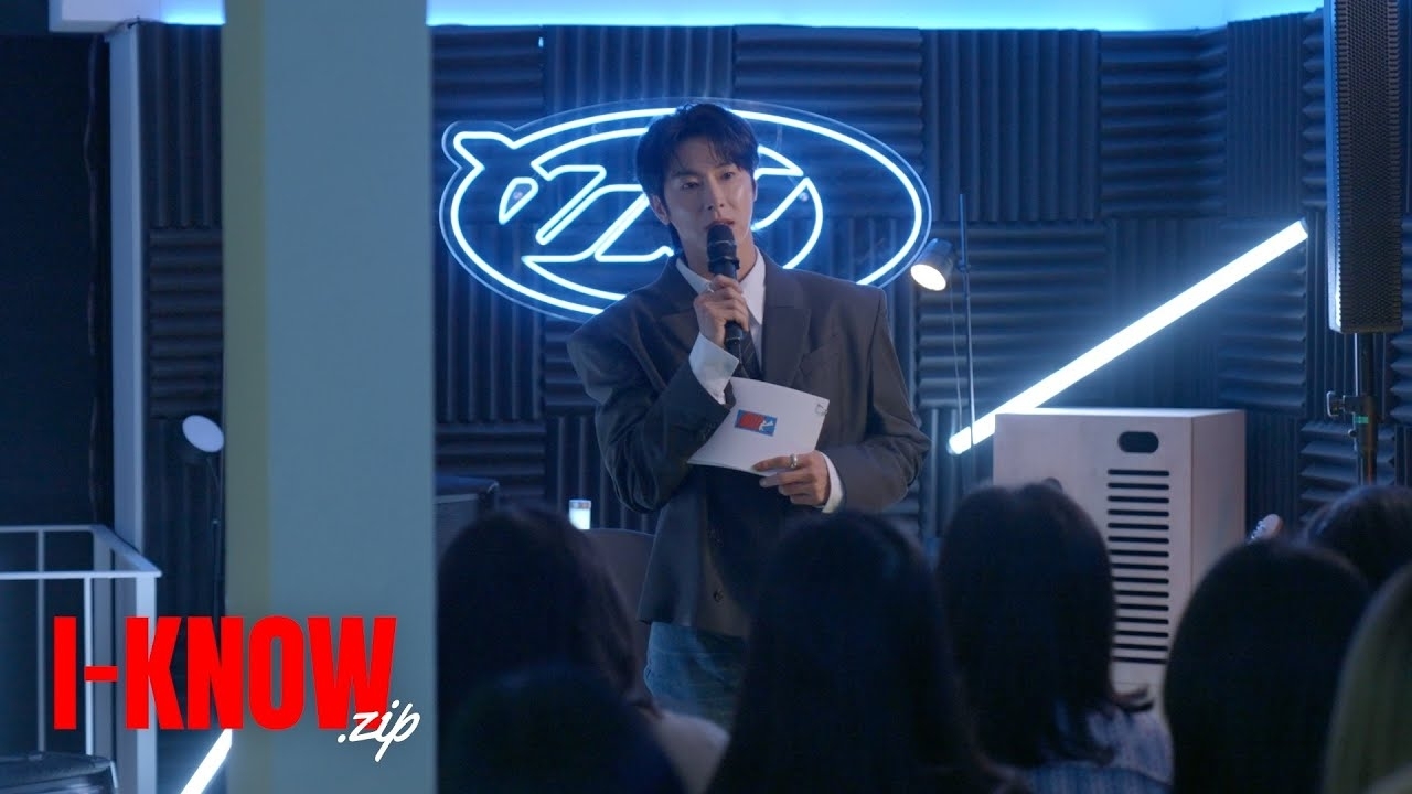 Behind-the-scenes cut of U-Know (TVXQ)