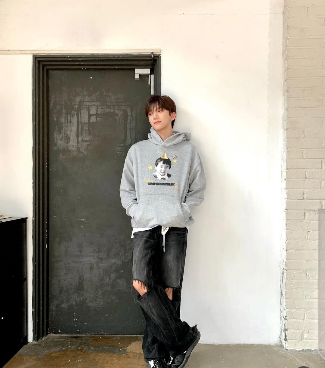 A moment captured by Woonhak (BOYNEXTDOOR)'s fan