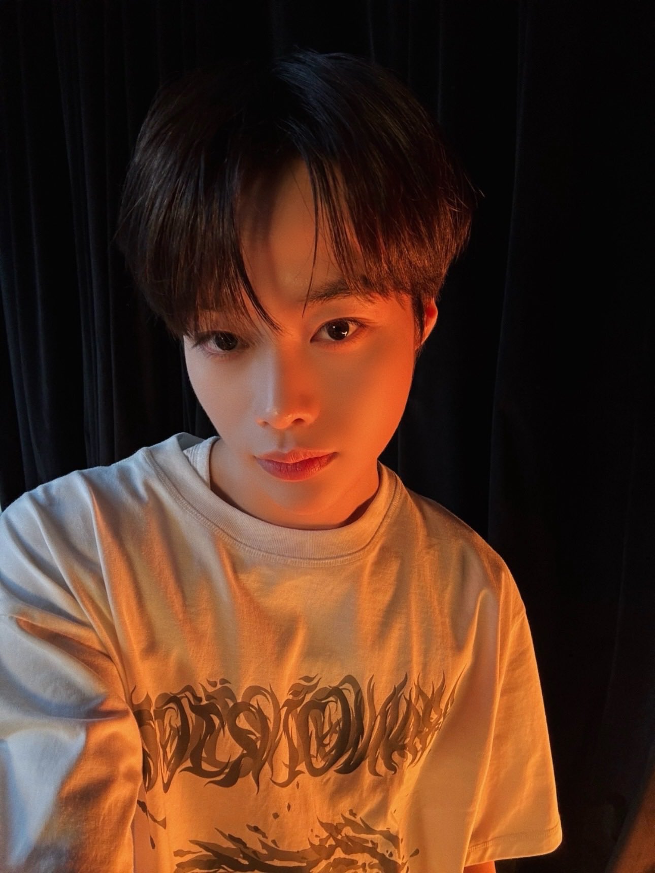A moment captured by Hanbin (TEMPEST)'s fan