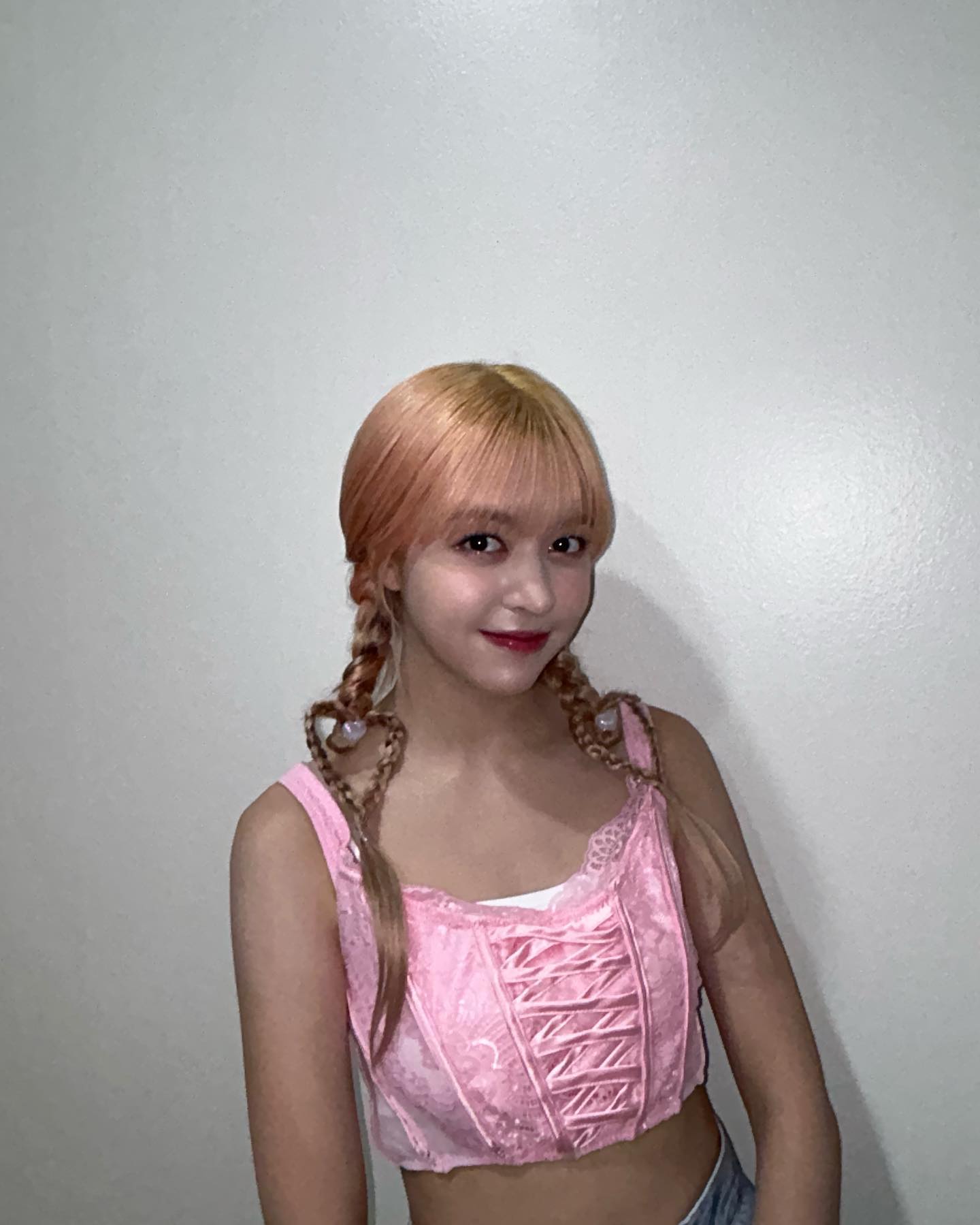 Behind-the-scenes cut of NMIXX