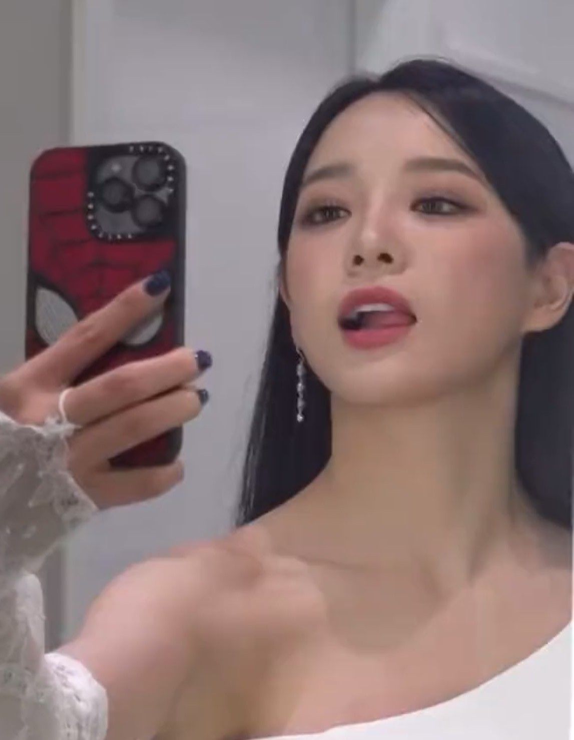 Recent activity shot of Sejeong