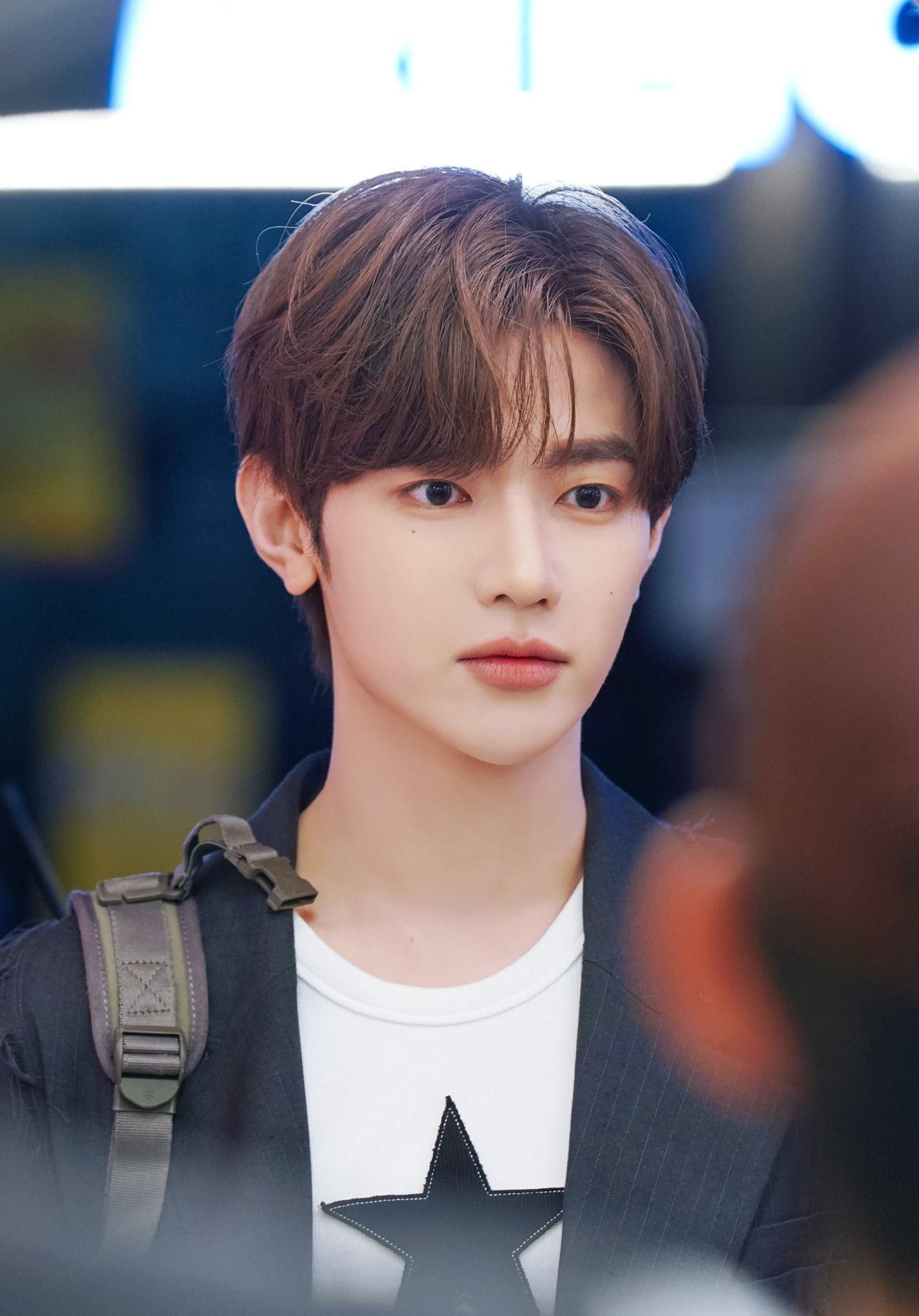 A moment captured by Zhang Hao (ZEROBASEONE)'s fan