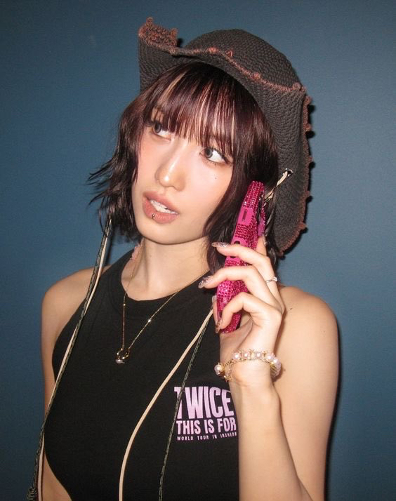 Momo (TWICE)的最新照片