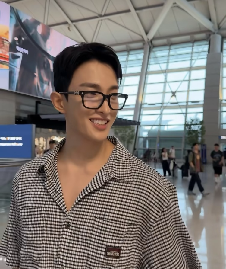 DK (SEVENTEEN)粉絲拍下的瞬間