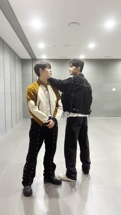Potret di balik layar Kim Jaehwan