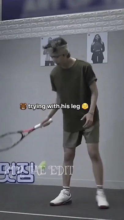 Wallpaper penuh perasaan yang dibagikan untuk V (BTS)